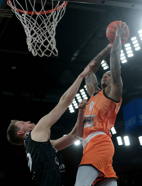 色的发挥推 色的发挥推